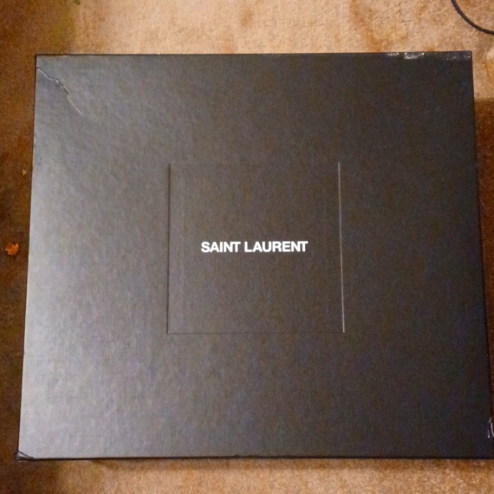 Saint laurent box